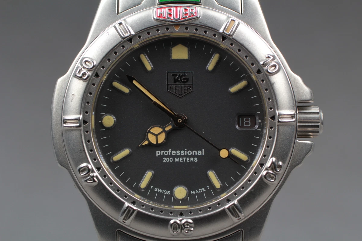 Near MINT w Paper TAG Heuer 4000 999.213K Boy s Black Dial