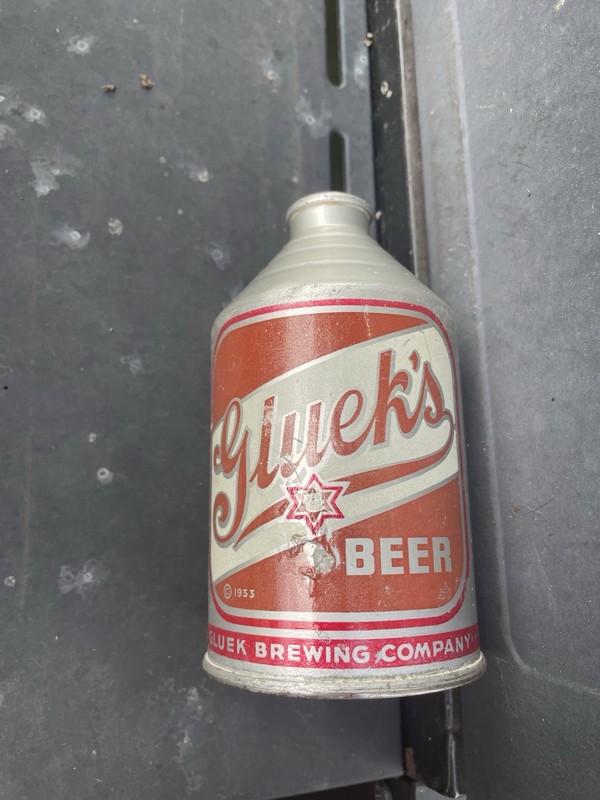 Gluek’s Beer Crowntainer Cone Top