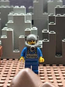 LEGO Rock Raider Chief Minifigure Set 3347
