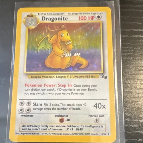The Pokémon Company Dragonite Fossil 4/62 Holo Rare Stage 2 100 HP 1999