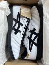 10.5 ASICS Leggerezza  White/Black Skateboarding