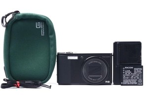 Ricoh R8 | eBay