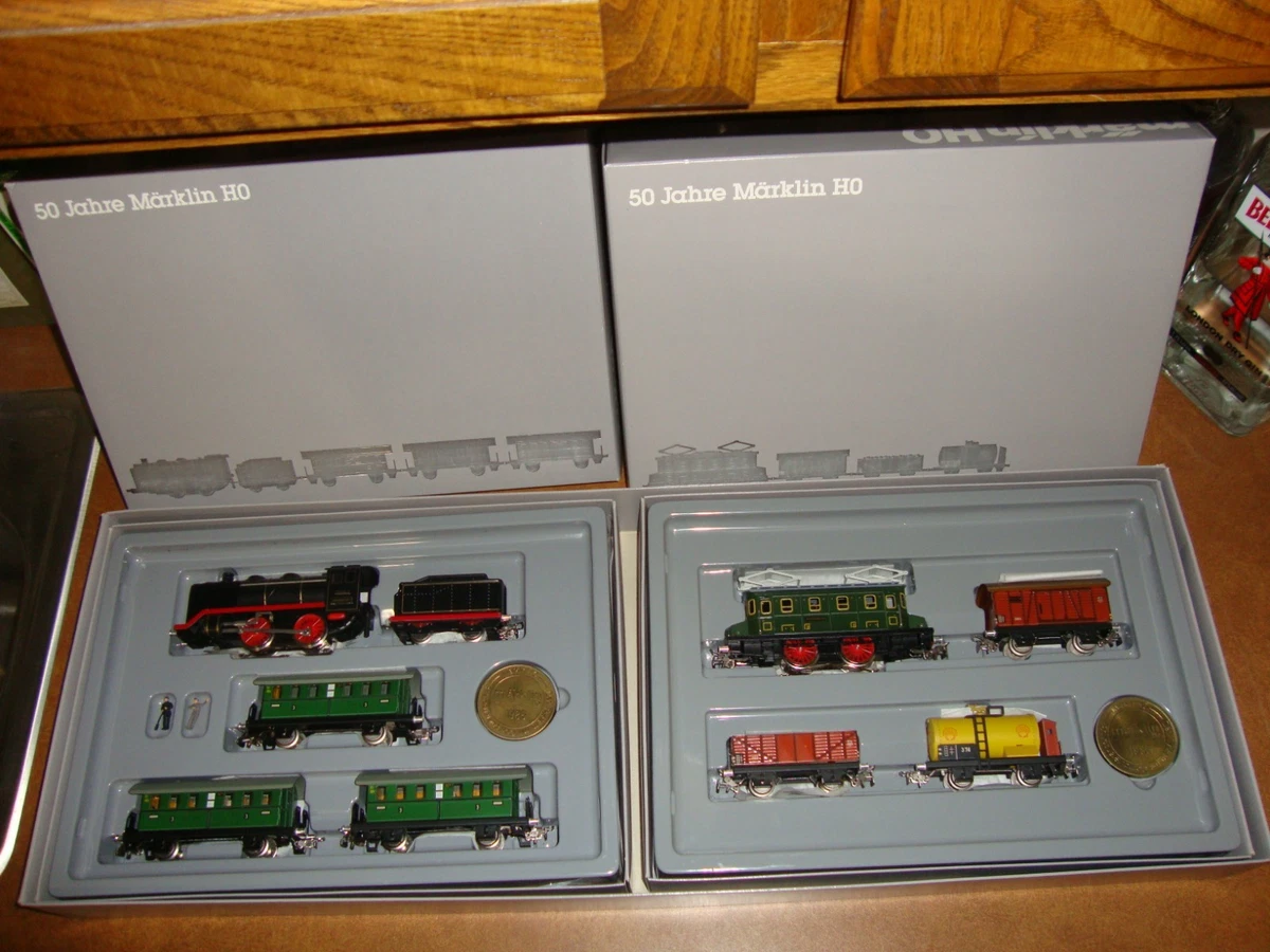 Märklin HO with Vintage Model Railroad Starter Sets & Packs for