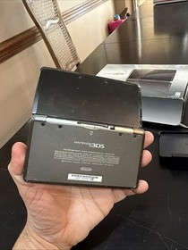 Nintendo 3DS Console