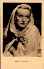 Marlene Dietrich Ross Verlag German Photo Postcard 9786/3 1930s Hollywood Icon