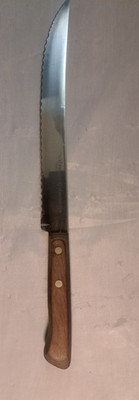 Flint VTG Arrowhead Stainless Vanadium USA Serrated Bread Knife 9  Blade