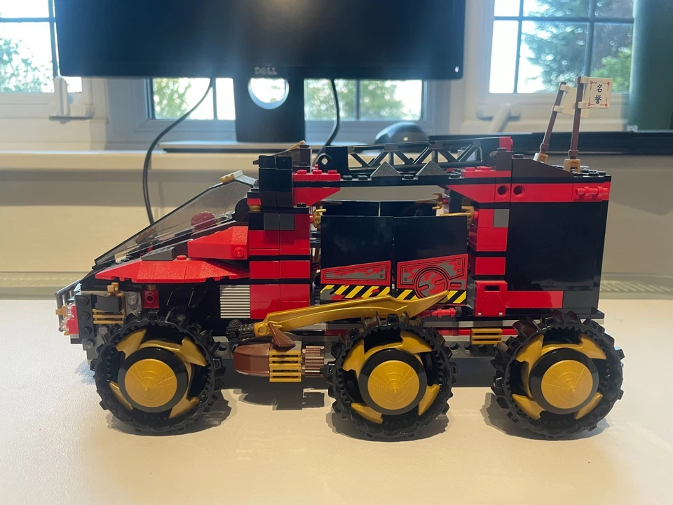 LEGO NINJAGO 70750 Mobile Ninja Base w/ Instructions & Minifigures (no box), photo 4 of 5