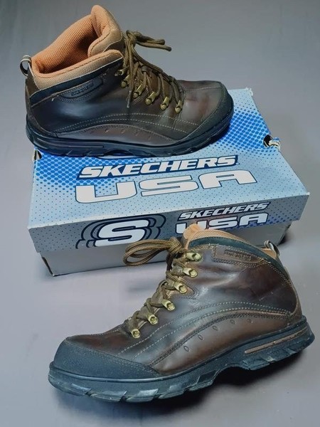 Men Skechers Boots Brown Leather 44