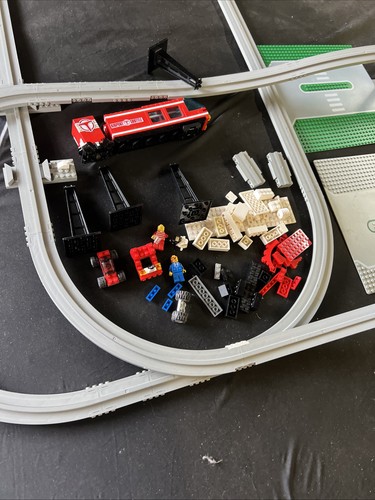 VINTAGE LEGO 6399 AIRPORT SHUTTLE MONORAIL INCOMPLETE RETIRED 1990 TOY RARE - Picture 11 of 12