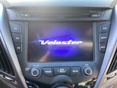 2016-2017 Hyundai Veloster Radio Receiver W/Display W/Satellite 965602V722 OEM