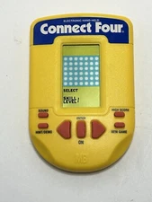 Milton Bradley Connect Four 1995 Electronic Handheld Game Yellow WORKS