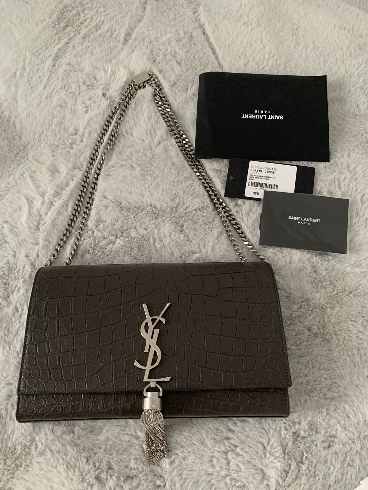 Borsa a mano grigia Saint Laurent kate coccodrillo monogramma con ferramenta argento
