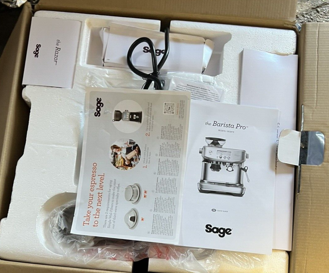 Sage Barista Pro Bean to Cup Coffee Machine in Black Stainless Steel