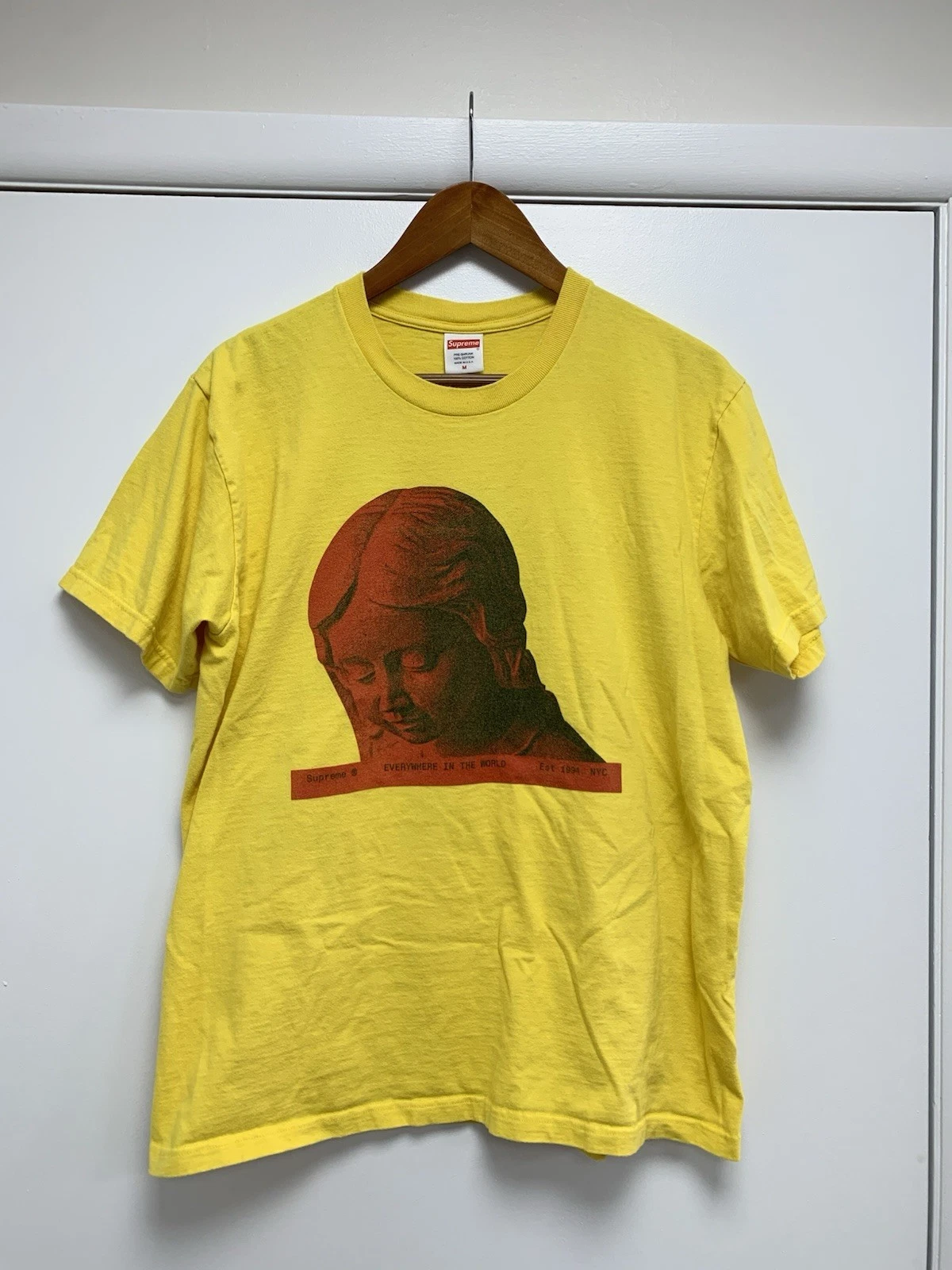 Tee shirt Supreme Everywhere (jaune) taille M (occasion)