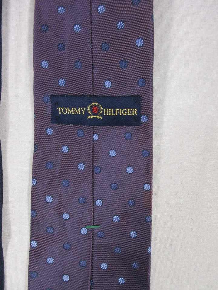 Corbata Tommy Hilfiger 100 % seda estampado de flores pequeñas Foto 3 de 4