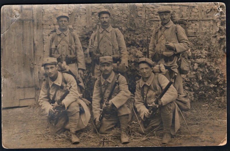 RPPC 6 French Soldiers around 1915 Vantage  postcard