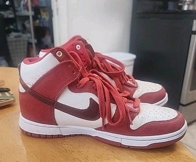 Women s Size 9.5 Nike Dunk High LXX Cinnabar - Red DX0346-600