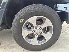 2017 Jeep Wrangler Tj 18 Wheel Rf Grade B Oem 5-hole Used Part 560-09119b