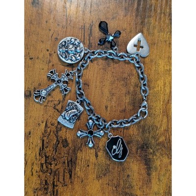 Guess Double Sided Charm Bracelet Silver Tone Gothic Chic Crystal Cross Heart 8''