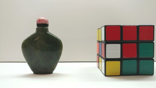 Antica bottiglia da tabacco cinese in giada verde nefrite - Foto 1 di 6