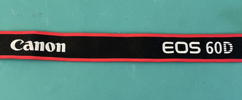 Canon EOS 60D Shoulder Camera Strap. OEM. Blue/Red/White. VERY GOOD. - Picture 2 of 6