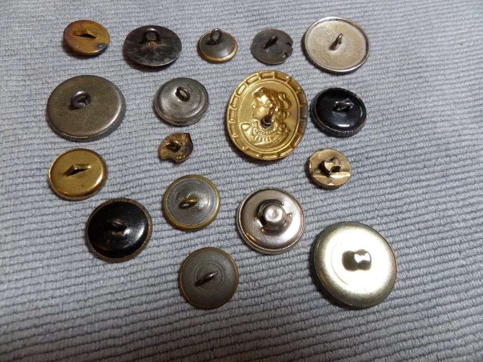 Lot of 17 Vintage Antique Metal Picture Buttons Cameos Lady Heads - Image 3 of 4