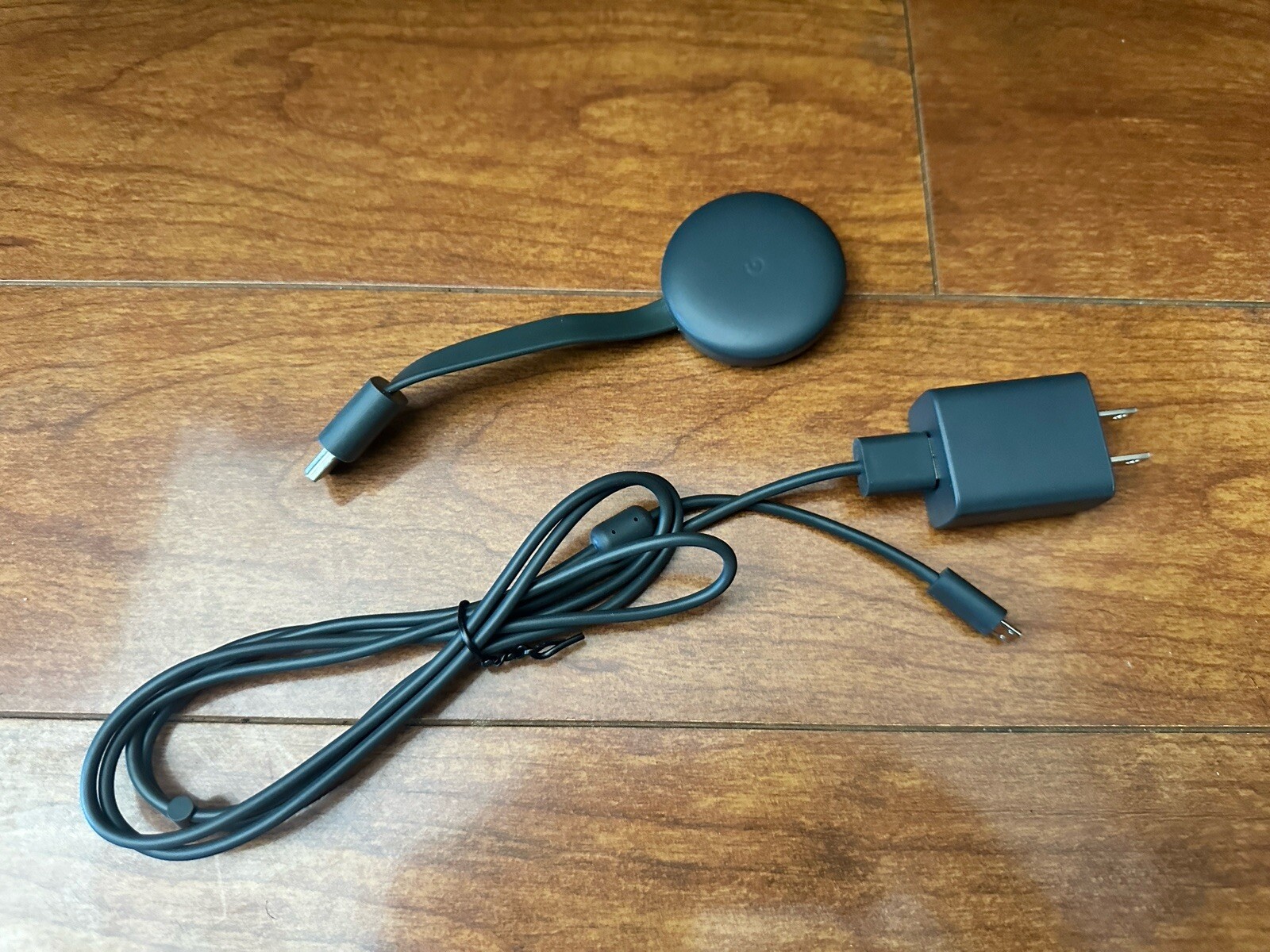 Google Chromecast (2nd Generation) HD Media Streamer Black Model NC26A5