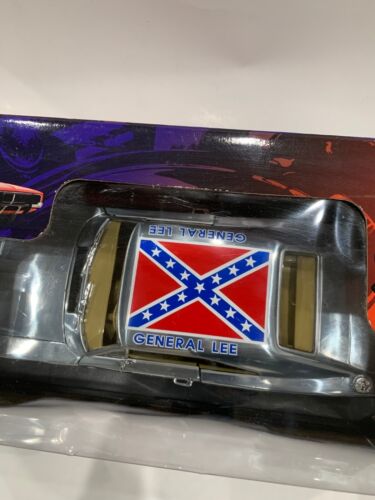 RC2 Joy Ride Dukes Hazzard 2005 Movie 1969 Dodge Charger General Lee Chrome 1:18 - Picture 10 of 10