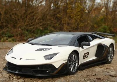 RC Modell Lamborghini Aventador SVJ mit LICHT 35cm "Ferngesteuert 2,4GHz" 405172