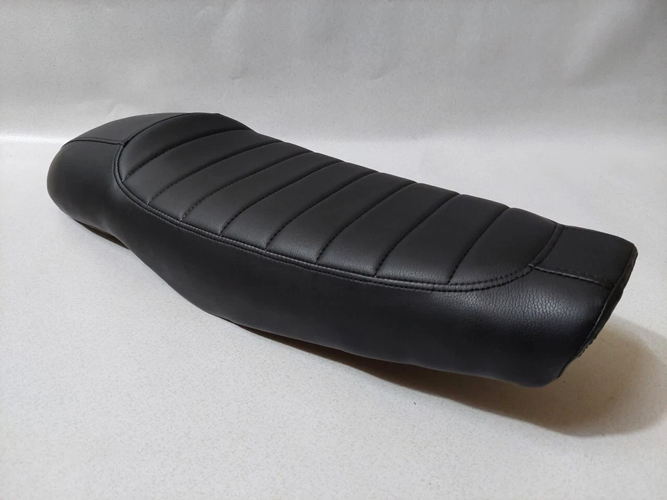 24" Brat Style - Honda CX500 Custom CX500 Deluxe Standard Café Racer Seat. Foto 3 de 4