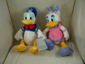daisy duck peluche