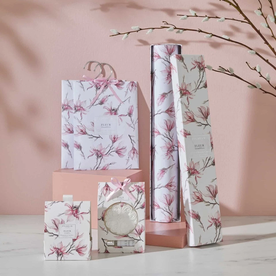 Pilbeam Living Fleur Scented Drawer Liners 6 Sheets - Image 2 of 3