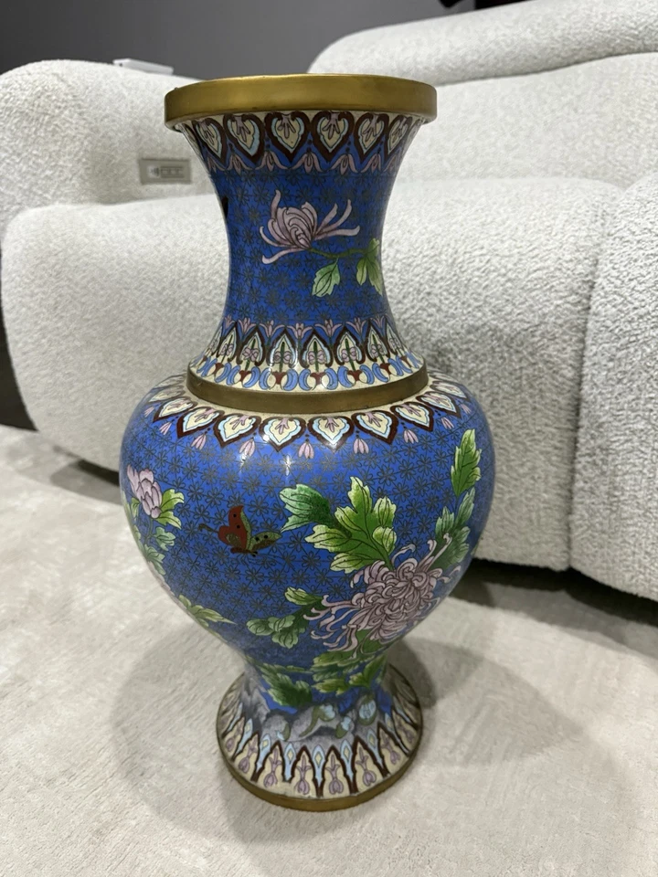 Large Antique Chinese Cloisonné Vase - Enamel Brass - Image 2 of 4