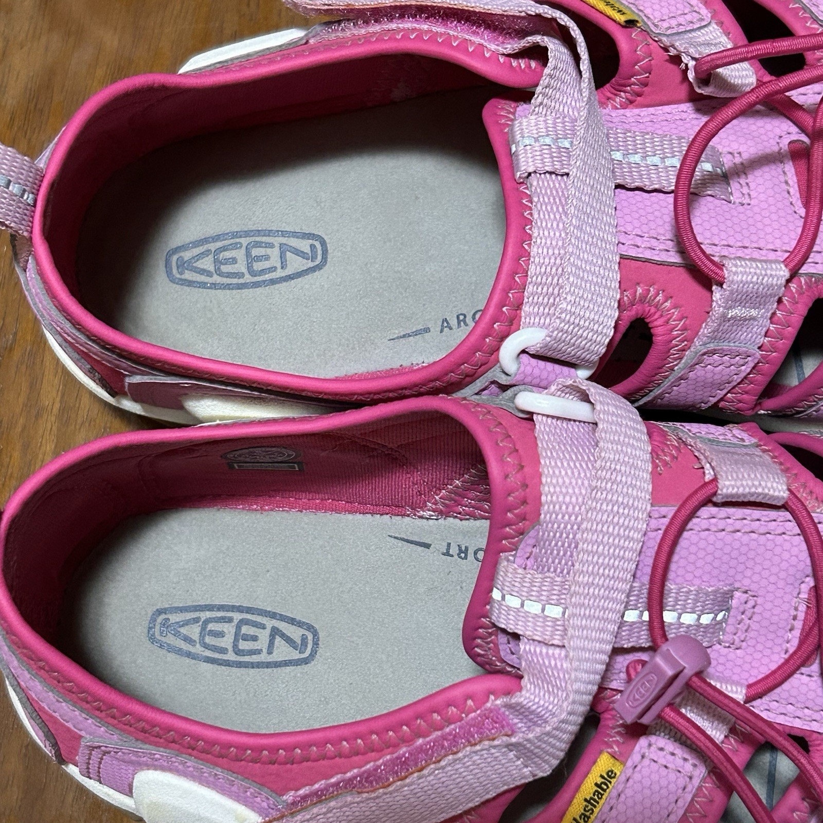 Sandali Keen Knotch Creek donna taglia 6 punta chiusa escursionismo acqua 1025641 rosa bianco