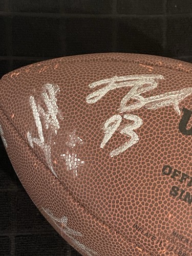 New York Jets TEAM SIGNED FOOTBALL From 2015-2020- With 9 Signatures JSA COA - Picture 6 of 10