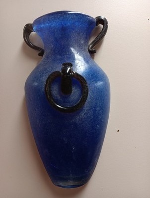 DESIGN GUILD Scavo Amphora cobalt ROMANIAN  ART GLASS WALL POCKET VASE  handles.