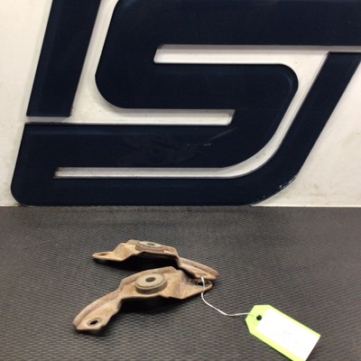 1993 Dodge Stealth Base AT 6G72(SOHC)-Upper Radiator Hold-Downs (Right &Left)
