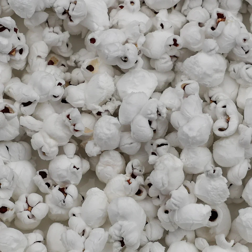Amish Country Popcorn - Red Popcorn - Image 2 of 2