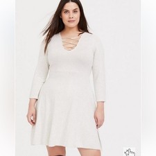 Torrid Size 1X Mini Sweater Cross Front Skater Dress Heathered Oatmeal K26