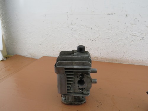 McCulloch Mac 3200 Chainsaw OEM Cylinder - Picture 6 of 12