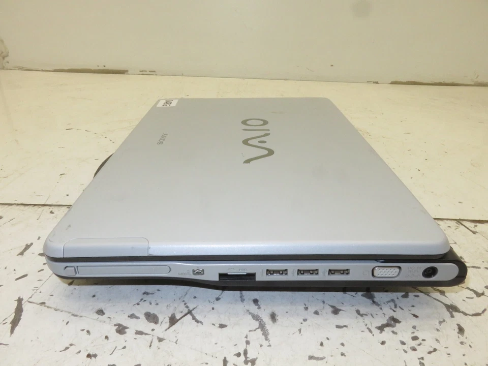 索尼 Vaio PCG-7G2L 便携式电脑 英特尔奔腾 M 512MB Ram 无硬盘或电池 — 第 4/4 张图片