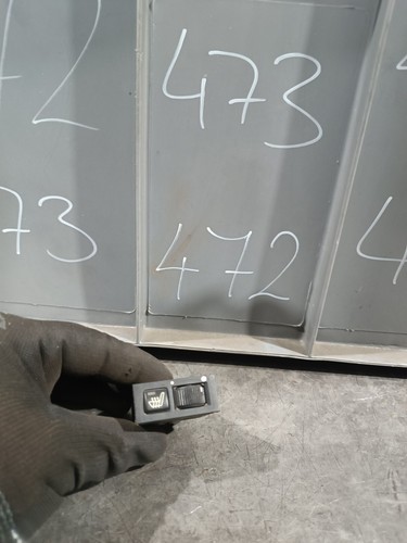 Orig. BMW E38 E39 Sitzheizungsschalter Schalter Sitzheizung 8352259 61318352259