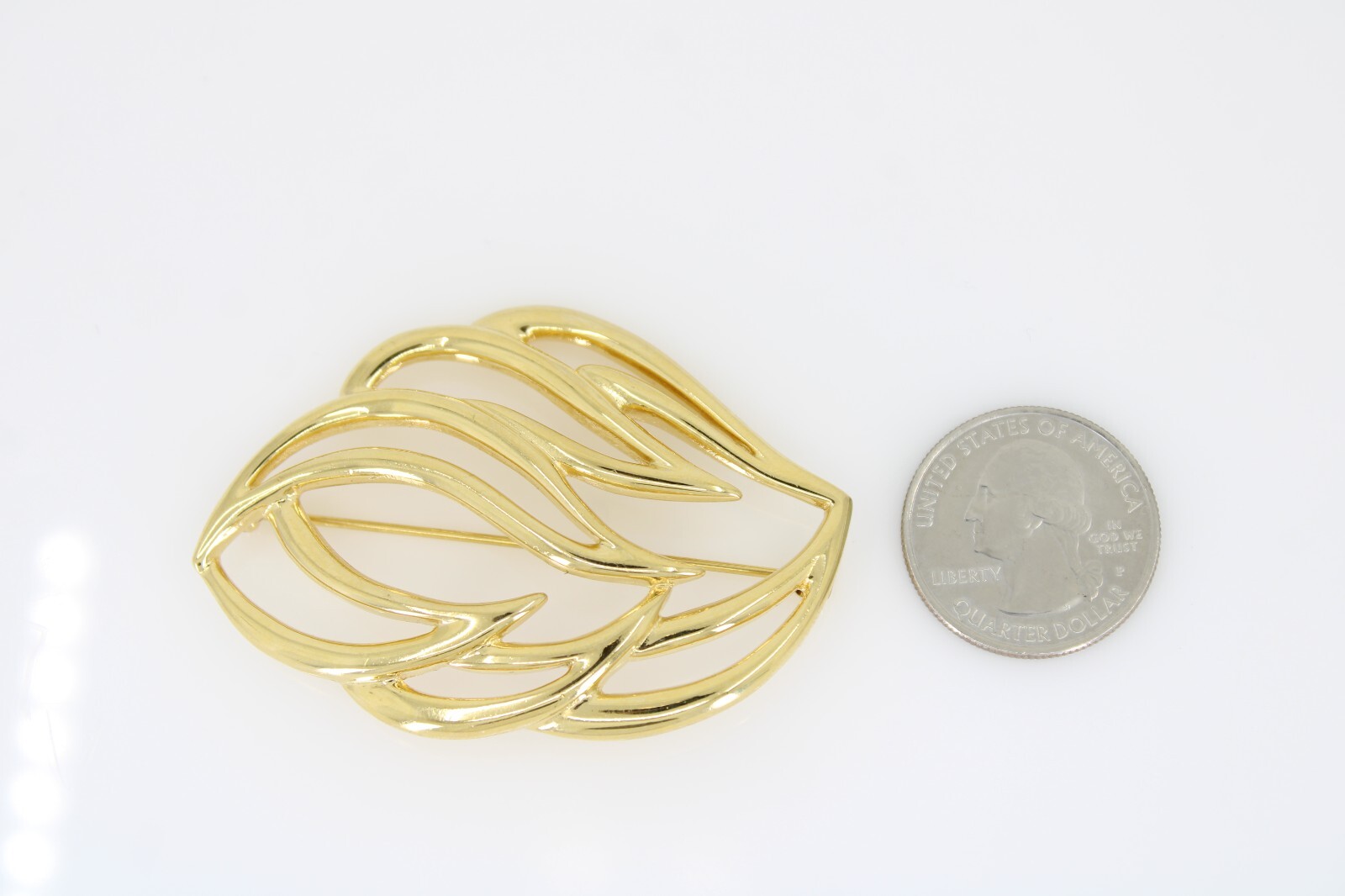 Vintage Monet Wavy Leaf Pattern Theme Smooth Gold… - image 5