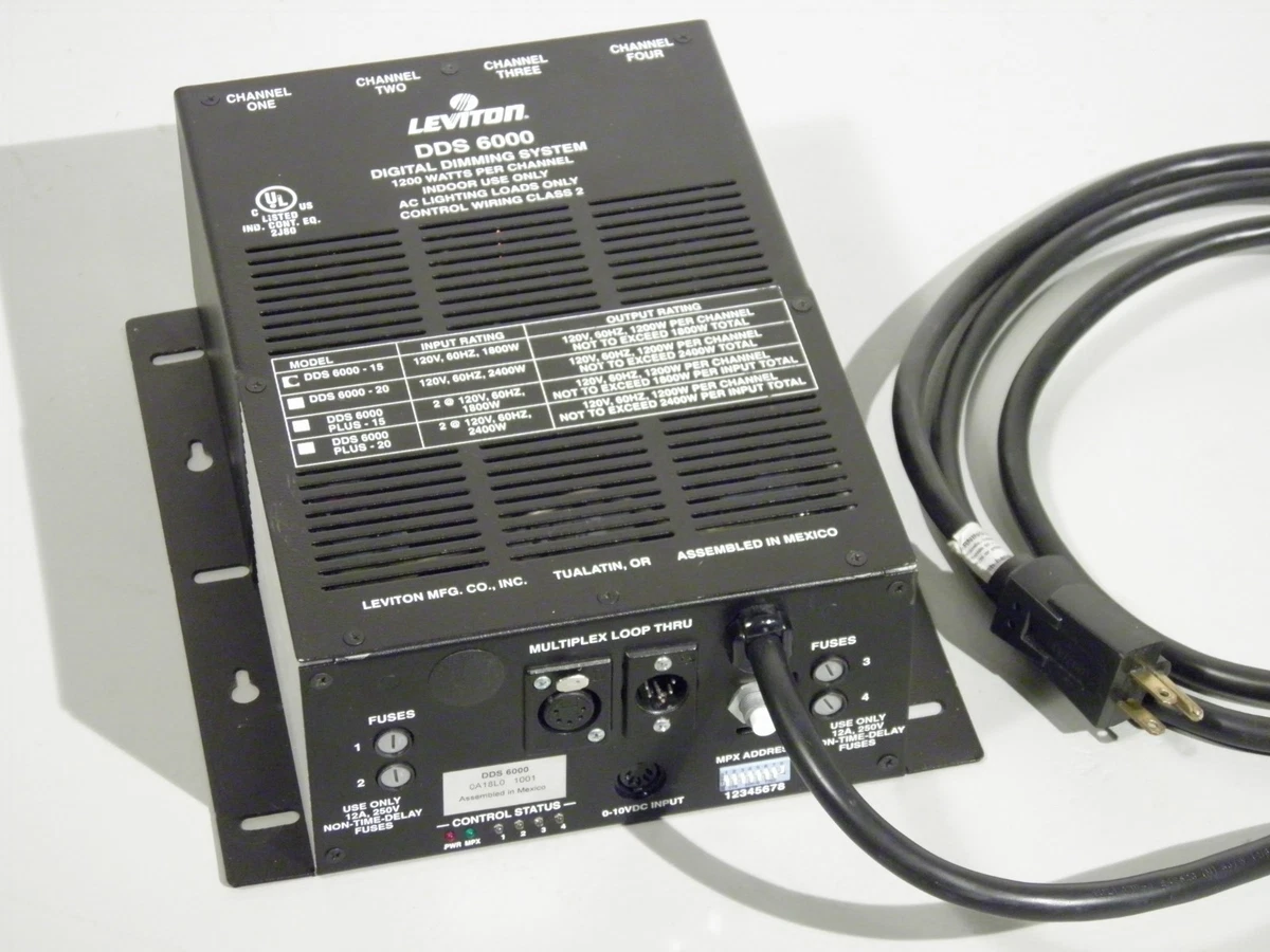 Relais enfichable pour éclairage additionnel 220V
