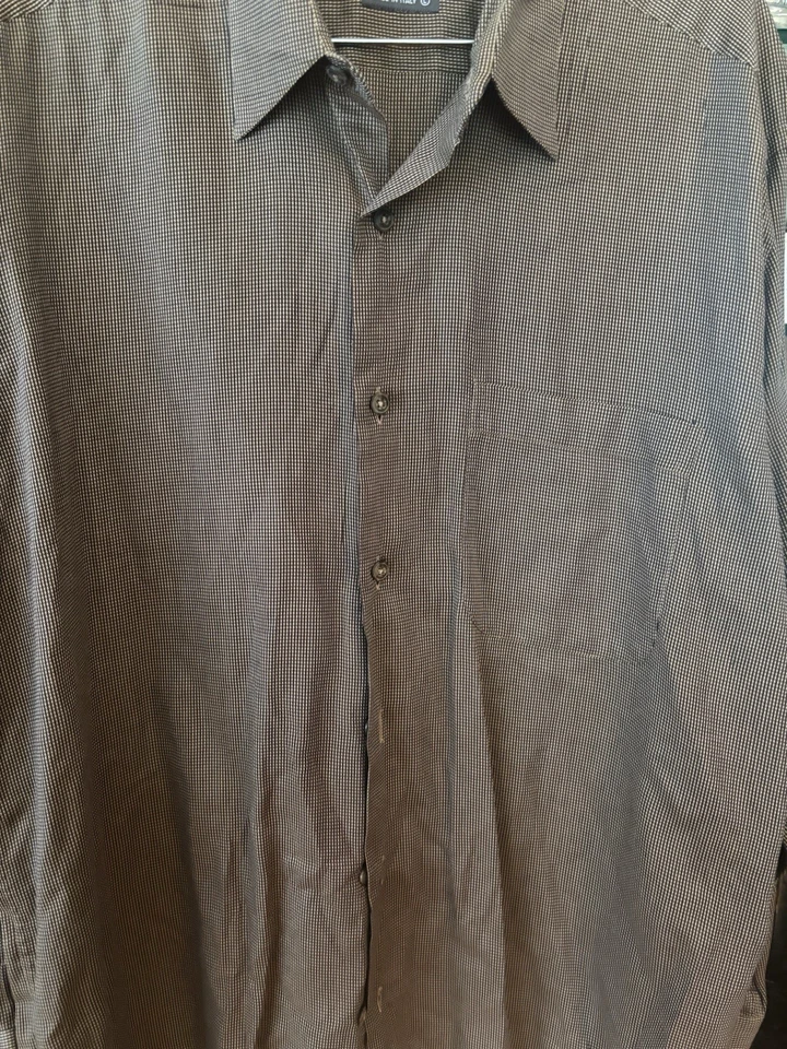 Camisa de vestir Hart Schaffner Marx para hombre manga larga, marrón, botón. Talla L. Italia Foto 2 de 4