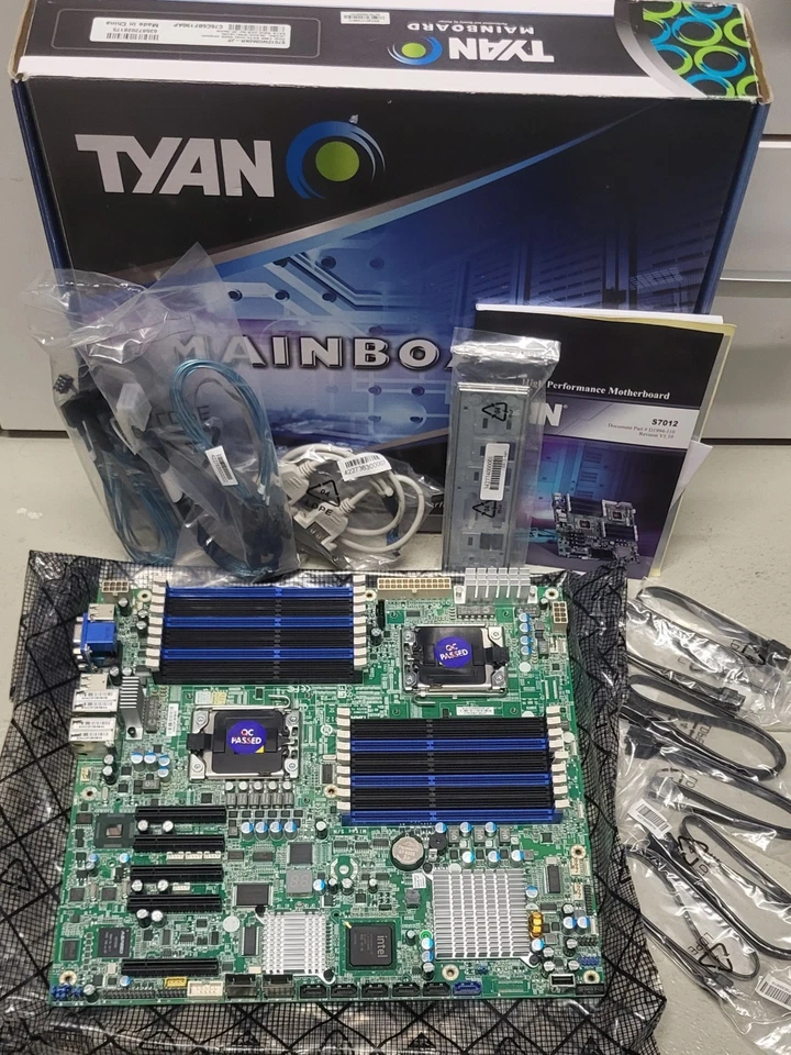 NEU&OVP: TYAN S7012 WGM4NR Dual Xeon Mainboard LGA1366 für PC Server Workstation