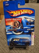 2006 Hot Wheels Faster Than Ever #10 First Editions 10/38 PHARODOX  Blue
