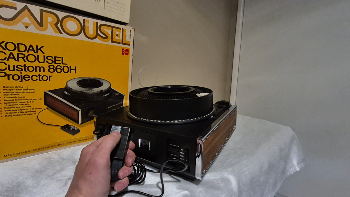 Kodak carousel 860h スライドプロジェクター レトロ Kodak carousel 860h スライドプロジェクター レトロ｜Rebuilt Kodak