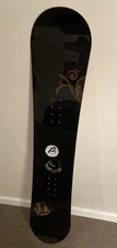 5150 Fifty One Fifty Dynasty Womens  Snowboard 141cm, VG Condition