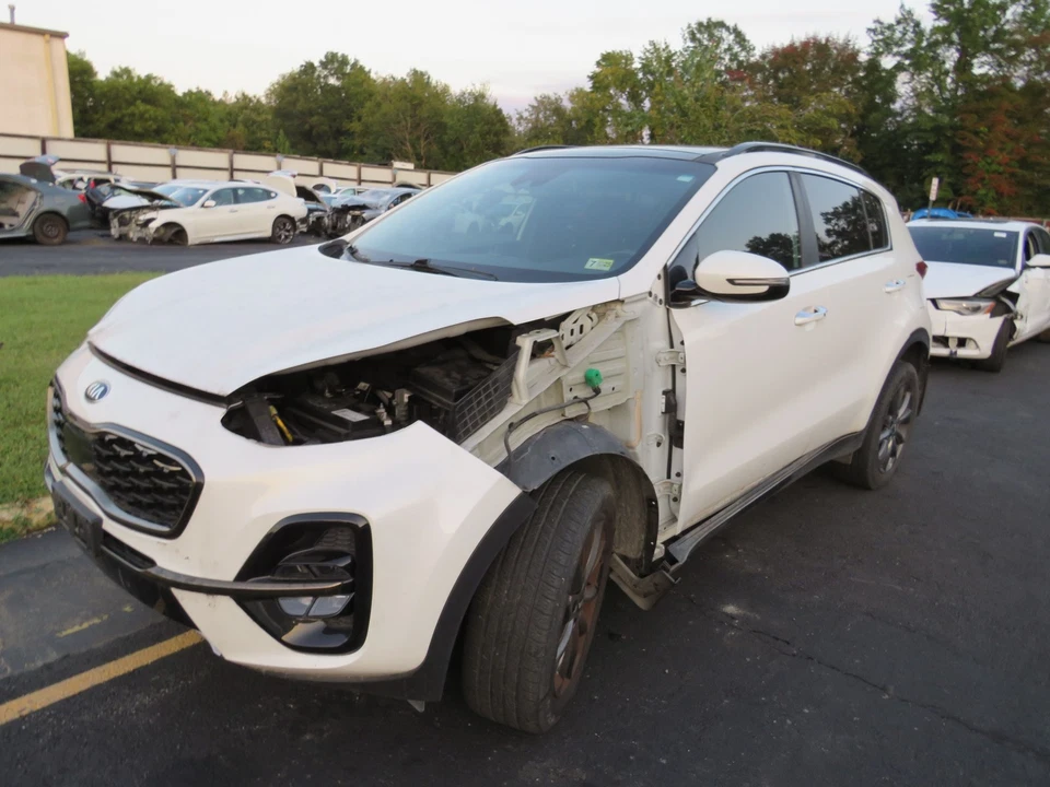 Kia Sportage 2020 bomba de combustible solo montada en tanque 2,4 L OEM 353202GGA0 Foto 2 de 4